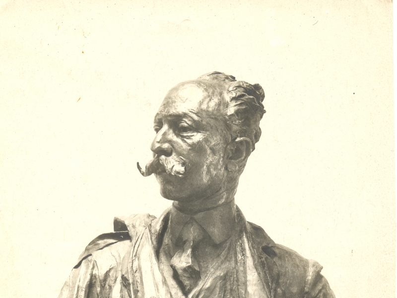 Giuseppe Graziosi Il busto del Sindaco Luigi Albinelli fotografia allalbumina. Modena Museo Civico dArte